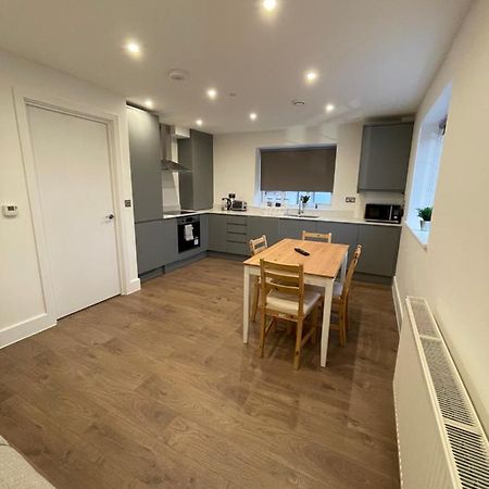 Residence Nissi Лондон Экстерьер фото