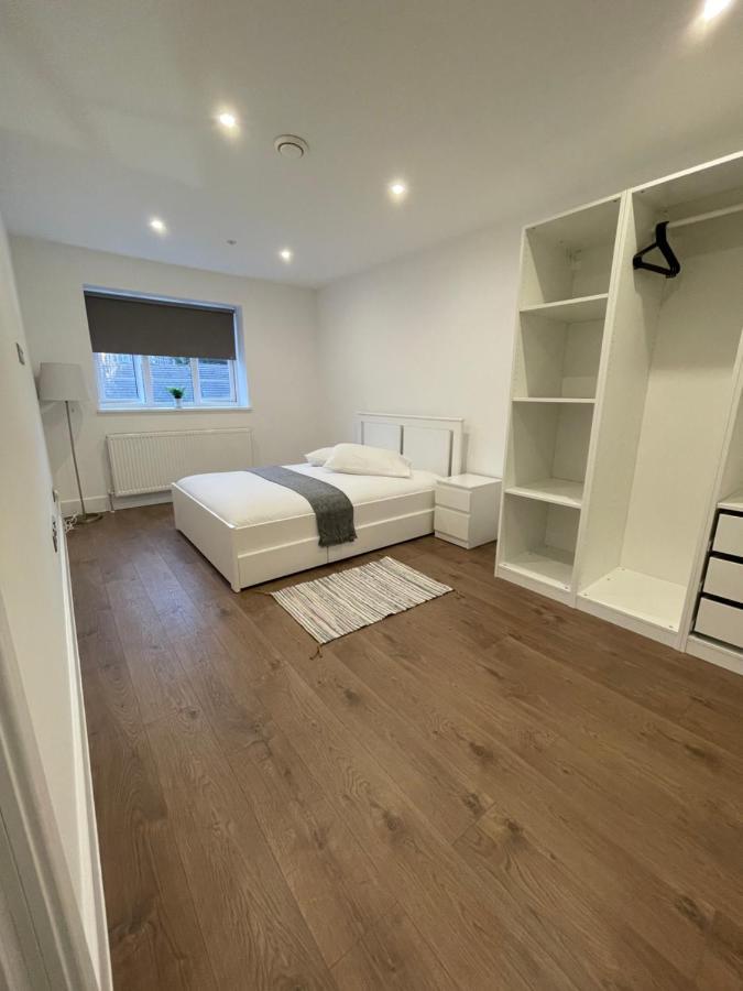 Residence Nissi Лондон Экстерьер фото